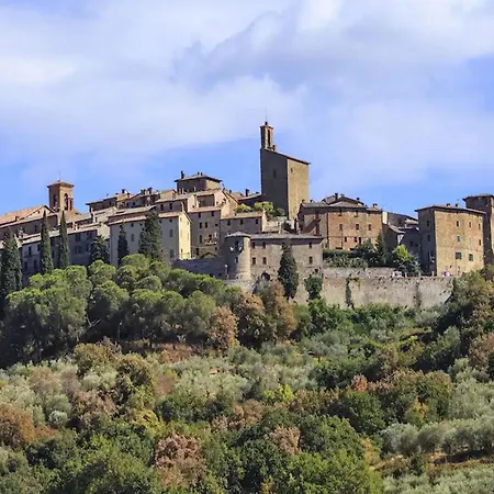 Villa Olive Brench Apt In Farmhouse With Pool Castiglione del Lago